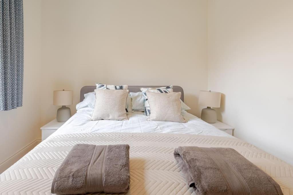 Beautiful 1 Bed Flat 2 Minute Walk To Camden Station Apartment ลอนดอน ภายนอก รูปภาพ