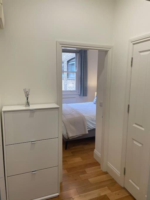 Beautiful 1 Bed Flat 2 Minute Walk To Camden Station Apartment ลอนดอน ภายนอก รูปภาพ